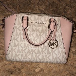 100% authentic Michael Kors bag!